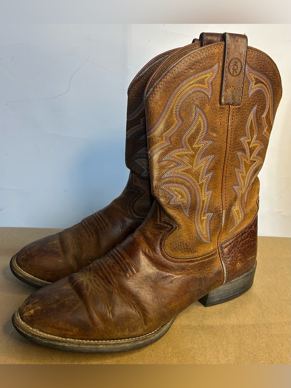 Tony Lama Embroidered Distressed Leather Boots Mens Size 11EE (Extra Wide Fit)